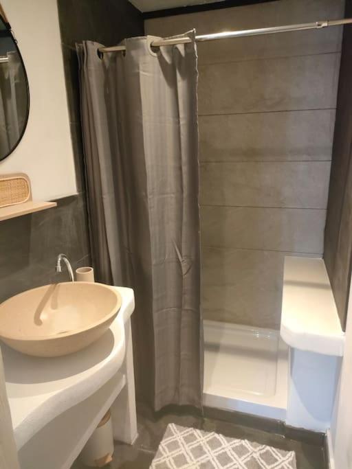 Le Ptit Loft Villa Brechamps Екстериор снимка